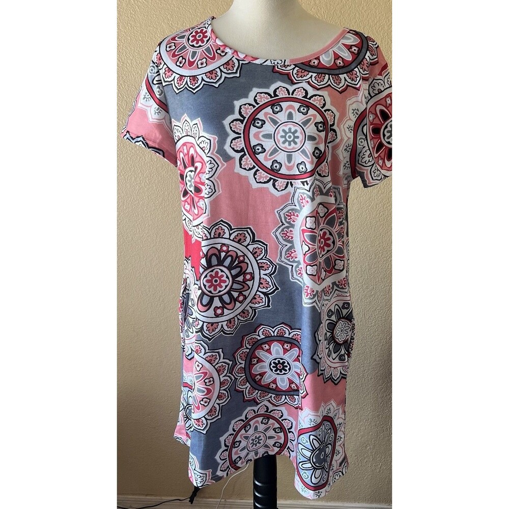 L Color burst pink gray mandala stretch shift dress pockets